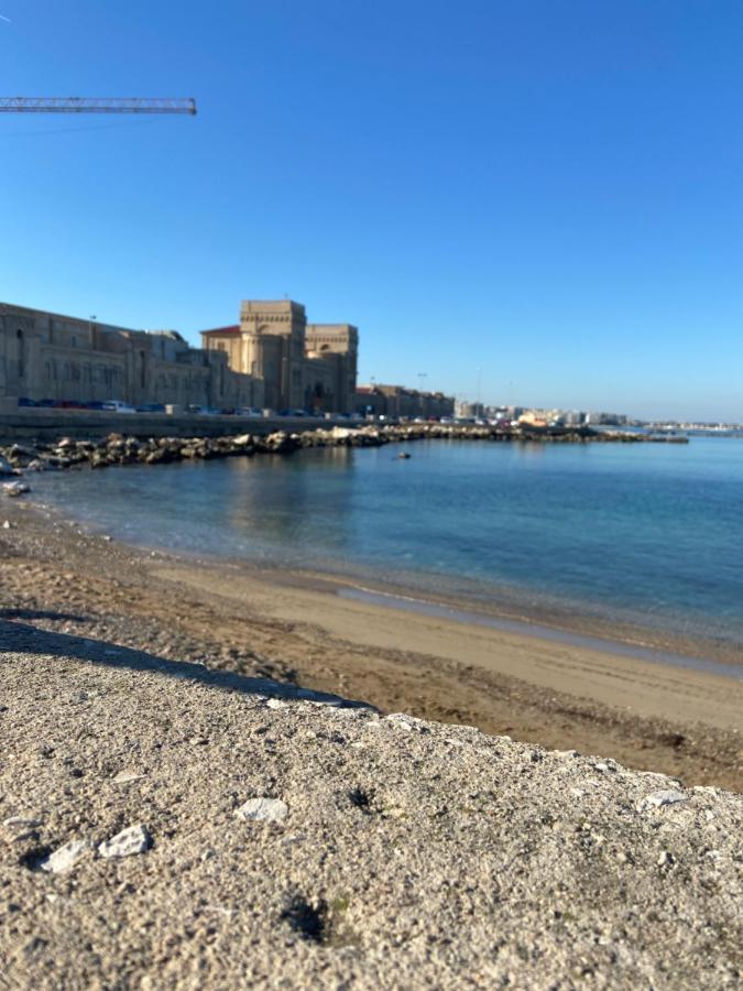 La Chicca Sul Mare Villa Бари Екстериор снимка