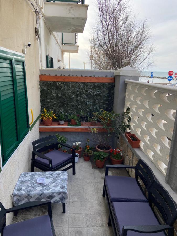La Chicca Sul Mare Villa Бари Екстериор снимка